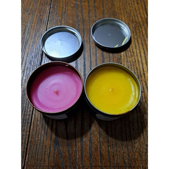 Lot 2 New Anime Hand Poured Sox Wax Candles in Tins Strawberry Mandarin Citrus - Picture 3 of 7